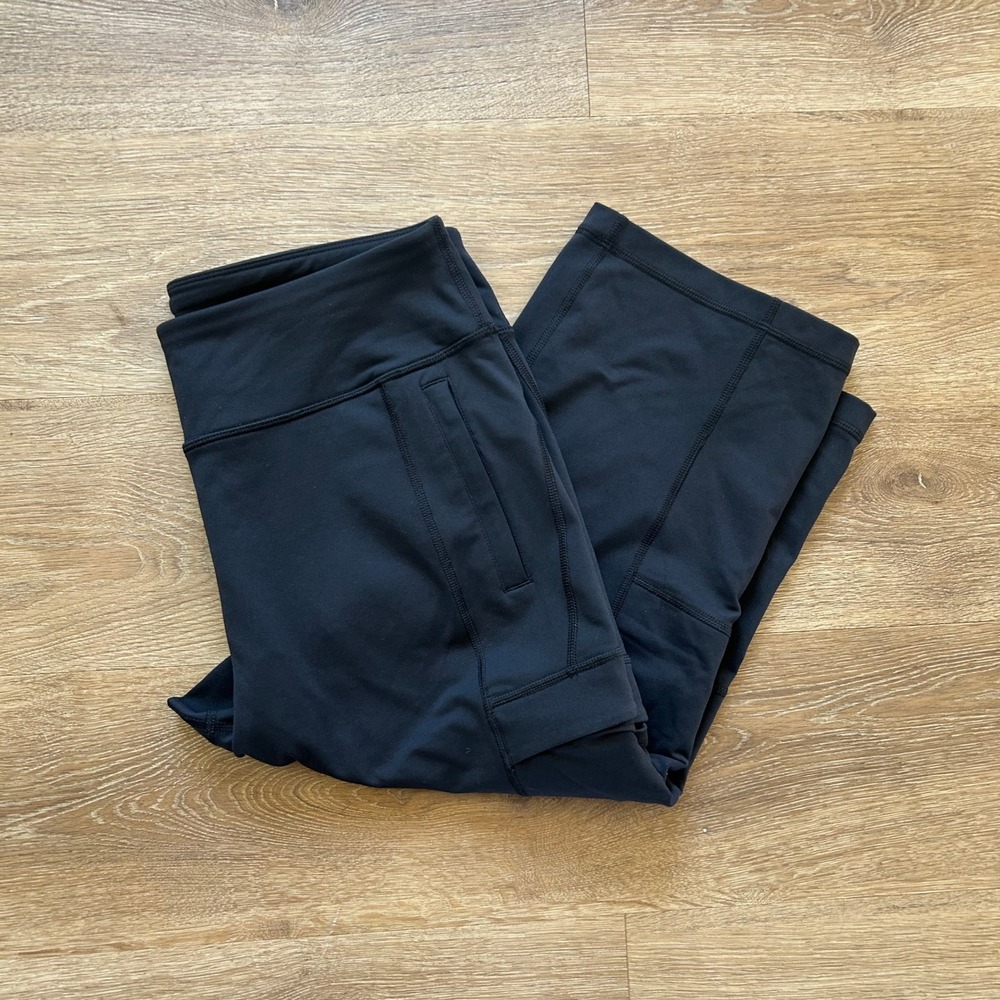 Duluth Trading Co Noga Classic Cargo Capris Black Size M Leggings Pockets